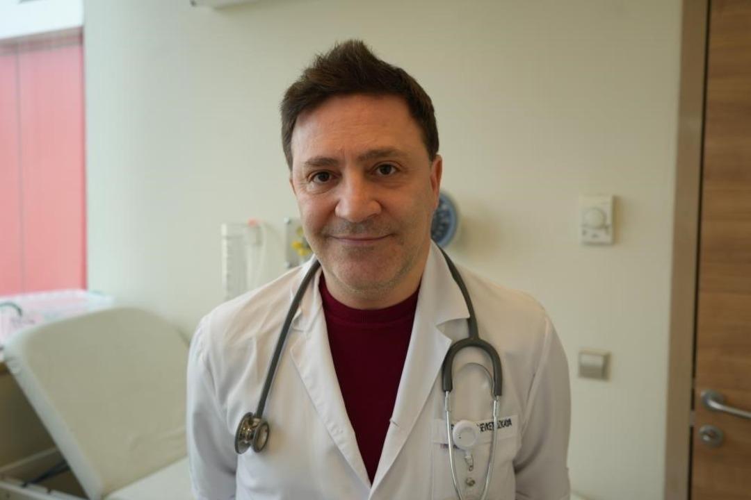 Profes&ouml;rden  &uuml;&ccedil;l&uuml; salgın  uyarısı: Aynı anda yayılıyor! Şiddetli v&uuml;cut ağrılarına dikkat 1