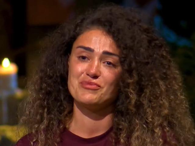 Dilan &Ccedil;ıtak, Survivor'dan elendi! S&ouml;zleri g&uuml;ndem oldu