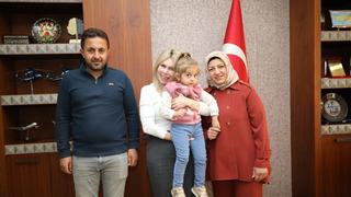 Son dakika: T&uuml;rkiye&rsquo;nin ikinci rahim nakliyle doğan bebeği kimdir? 3 yaşını ge&ccedil;ti!