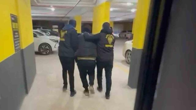 99 yıl kesinleşmiş hapis cezasıyla aranan şahıs Mersin&rsquo;de yakalandı 1