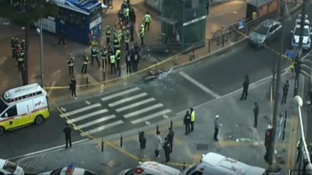 Güney Kore’de otobüs banka binasına çarptı: 13 yaralı