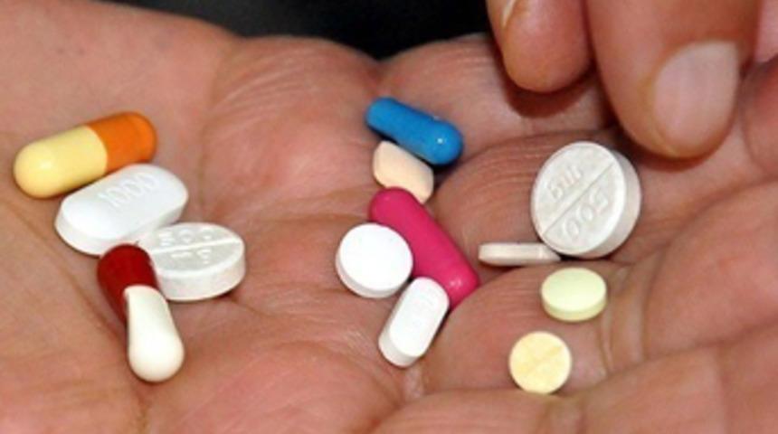 Bakan'dan 'ilaç krizi' açıklaması