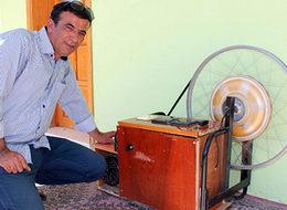 Kendini şarj edebilen jeneratör yaptı