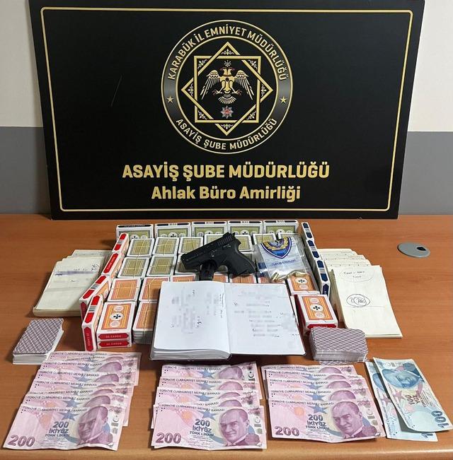 Karab&uuml;k&rsquo;te 16 g&uuml;nl&uuml;k asayiş uygulamasında 82 aranan şahıs yakalandı 2