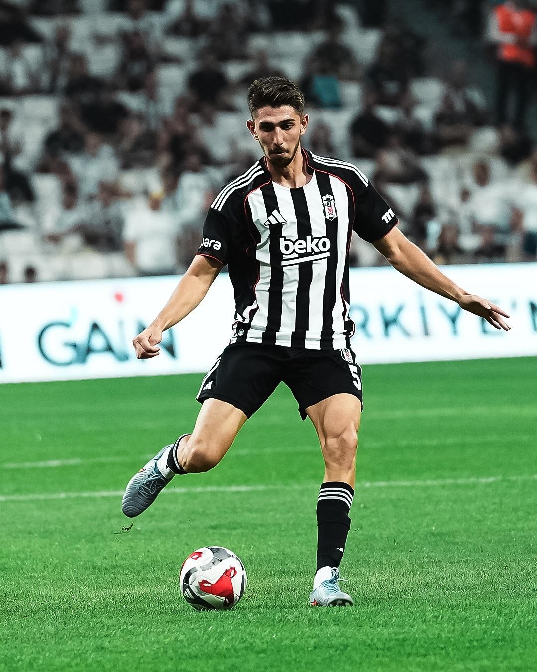 Beşiktaş başkanı Serdal Adalı isim isim duyurdu! "Transferi 1 hafta i&ccedil;inde..." 1