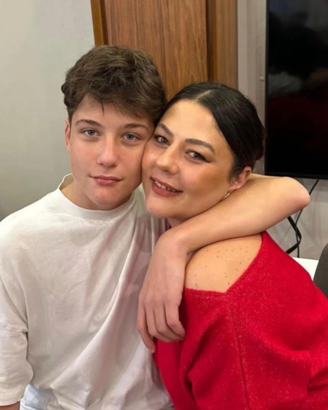 17 yaşındaki Atlas ı 15 yaşındaki &ccedil;ocuk katletti! Acılı anne konuştu: Oğlum can &ccedil;ekişiyordu! 3