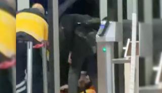 Tutuklama talebini &ouml;ğrenince baygınlık ge&ccedil;irdi