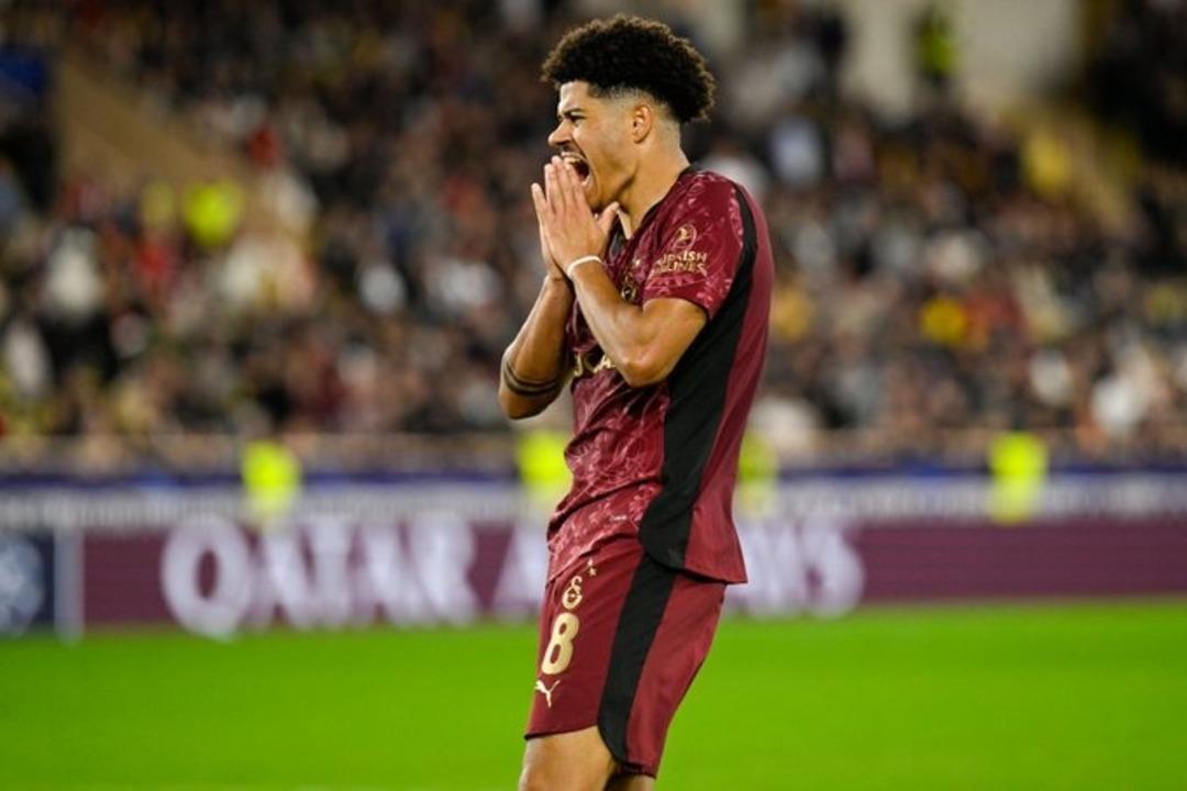 Galatasaray a sakatlardan k&ouml;t&uuml; haber geldi! Yıldız isim 4 hafta yok 1