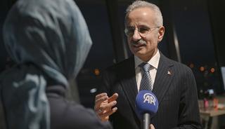 Canlı yayında rahatsızlanmıştı! Bakan Uraloğlu'ndan a&ccedil;ıklama: "Tansiyon d&uuml;ş&uuml;kl&uuml;ğ&uuml;ym&uuml;ş"