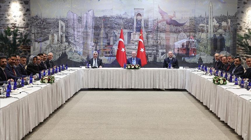 Cumhurbaşkanı Erdoğan, iş adamları heyetini kabul etti