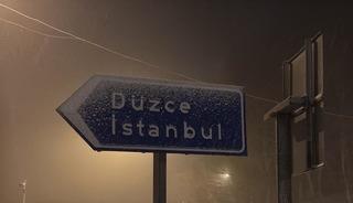 Bolu Dağı ge&ccedil;işinde kar yağışı başladı