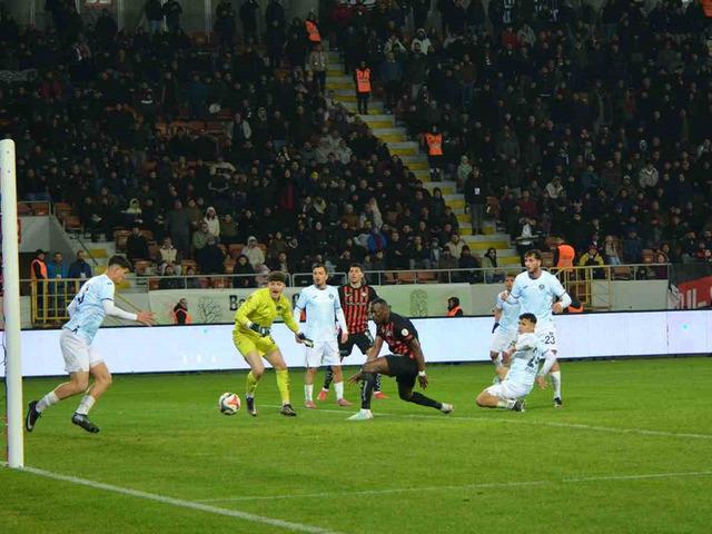 &Ccedil;orum FK Trendyol 1. Lig'de Adana Demirspor'u 4-1 ile ge&ccedil;ti!