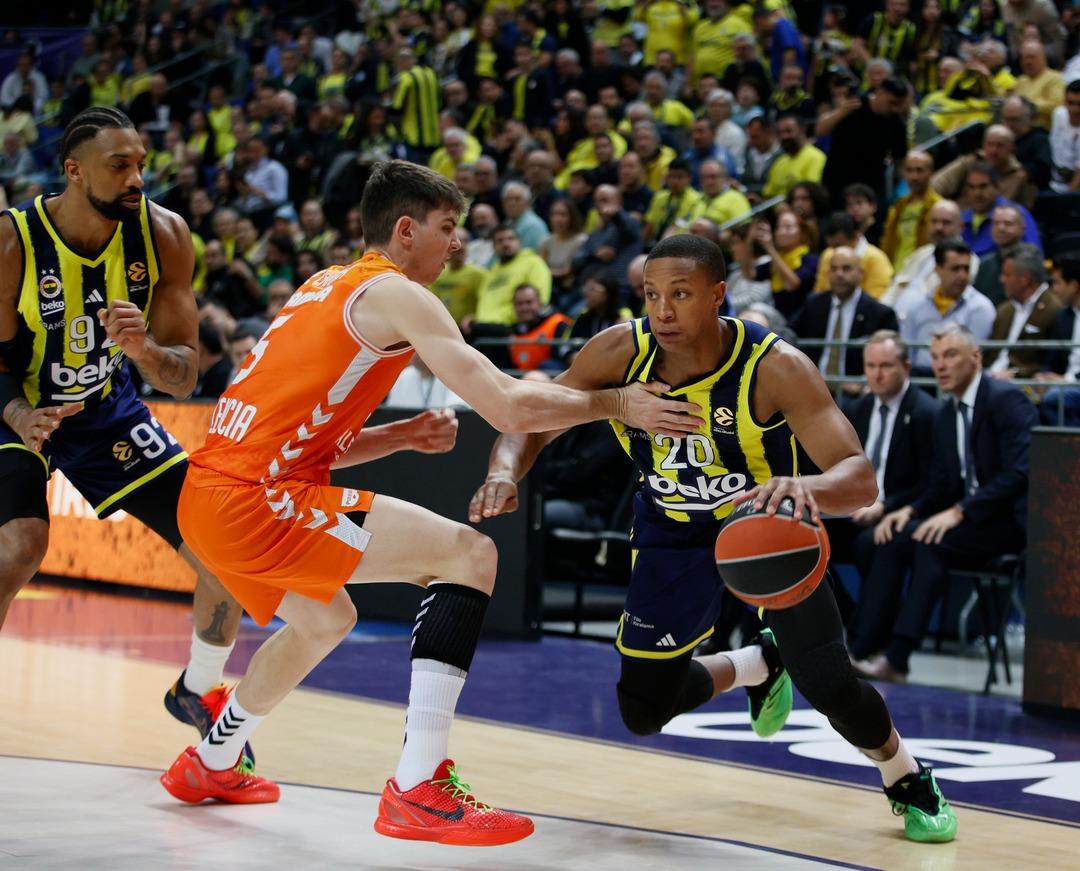 Fenerbah&ccedil;e Beko dan kritik zafer! EuroLeague de Valencia yı 82-79 ile ge&ccedil;ti 2