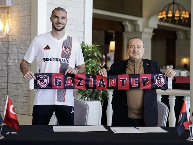 Gaziantep FK transferi resmen a&ccedil;ıkladı!