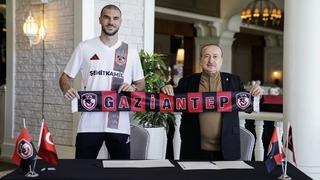 Gaziantep FK transferi resmen açıkladı! Nihad Mujaki'e imzayı attırdı