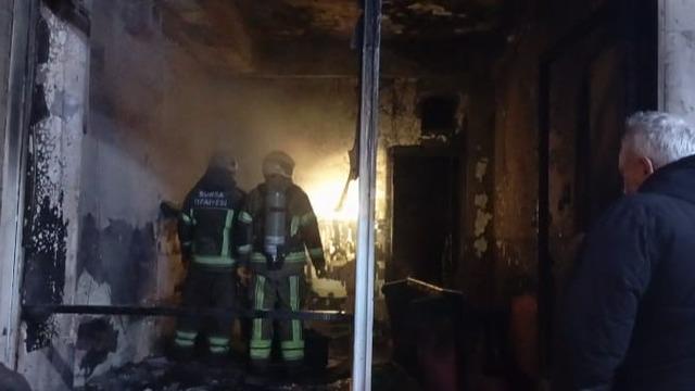 Bursa'da çay ocağında gece yarısı yangın