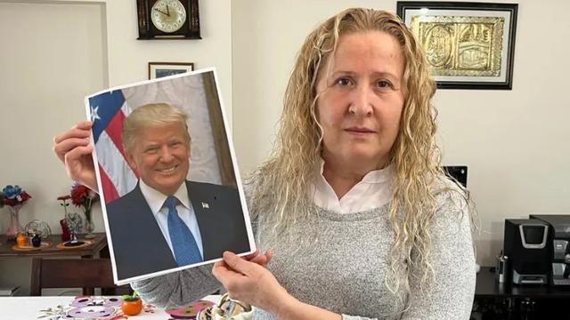 Necla &Ouml;zmen Hayrettin'e &ccedil;ıktı!  ''Kan testine gerek yok, y&uuml;zde 99 kızı''