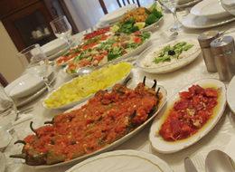 4 kişilik bir ailenin iftar sofrasının maliyeti 74 lira