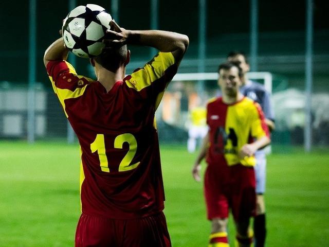 Herkes şikayet&ccedil;iydi! Futbolda o kural değişiyor