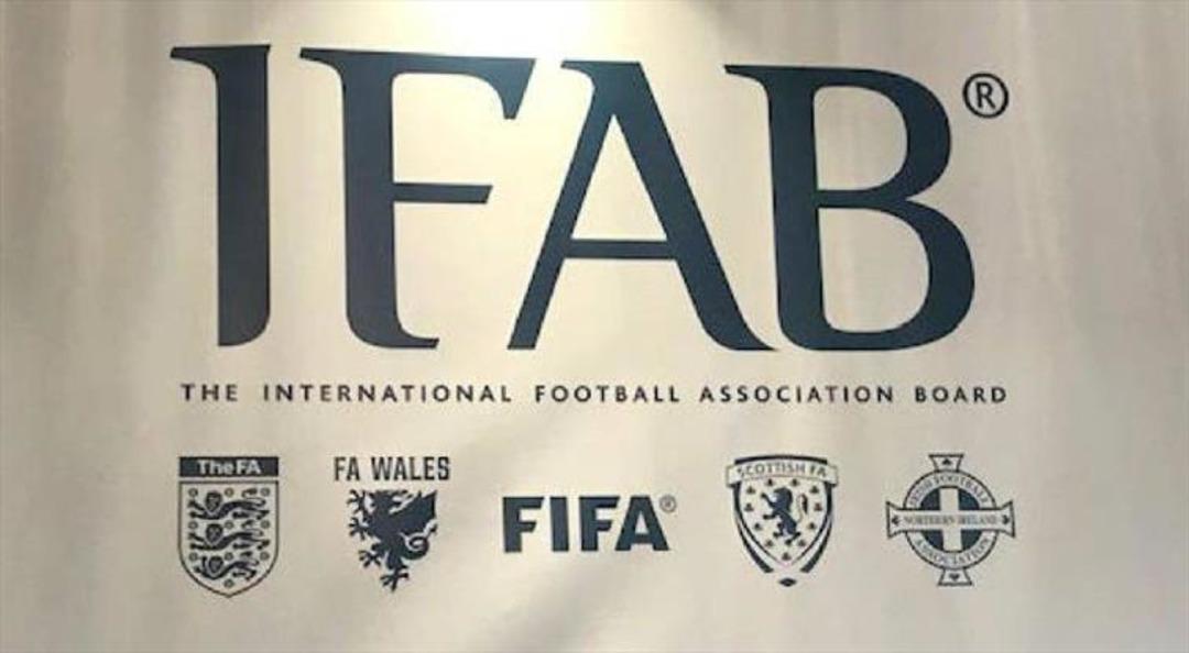 IFAB harekete ge&ccedil;ti! Futbolda devrim niteliğinde yeni kural: Herkes şikayet&ccedil;iydi 2