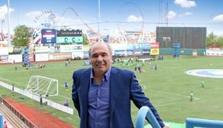 D&uuml;nyaca &uuml;nl&uuml; kul&uuml;b&uuml;n başkanı hayatını kaybetti!