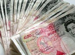 Sterlin 31 yılın en düşüğünü gördü