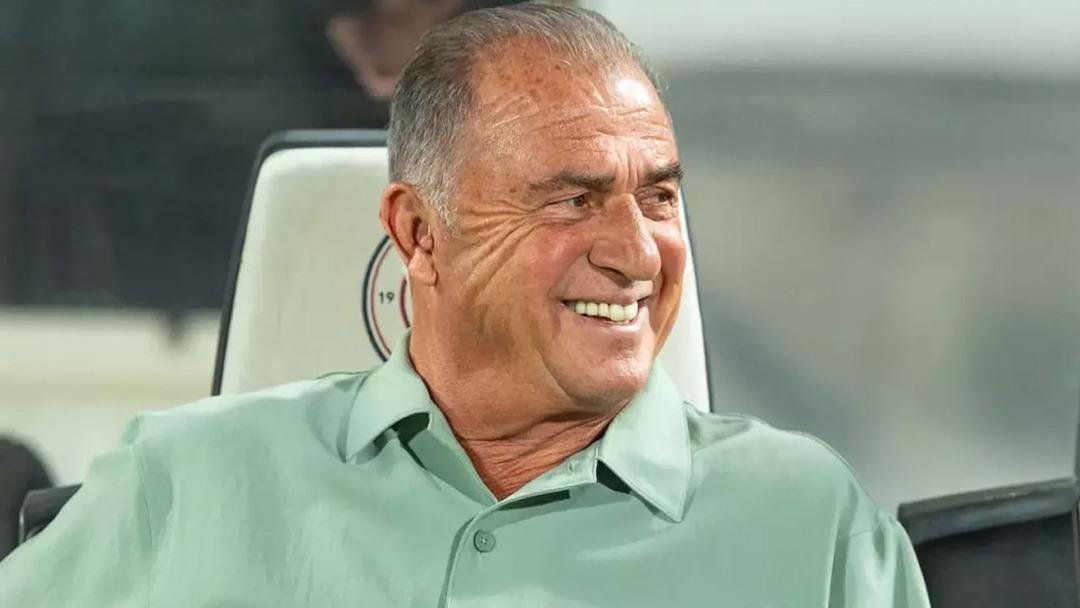 Fatih Terim yeşil sahalara geri d&ouml;n&uuml;yor! Dev kul&uuml;ple g&ouml;r&uuml;şmeler ger&ccedil;ekleşti: Hocanın kararı bekleniyor 2
