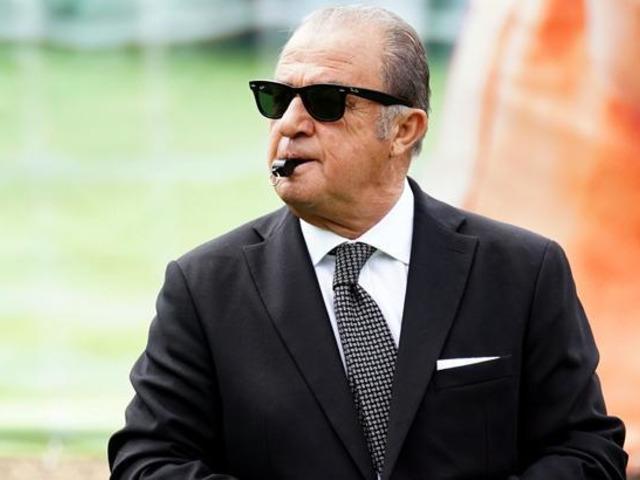 Fatih Terim yeşil sahalara geri d&ouml;n&uuml;yor! Dev kul&uuml;ple g&ouml;r&uuml;şmeler ger&ccedil;ekleşti