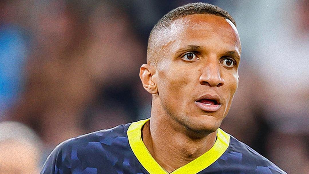 Fenerbah&ccedil;e de bir ayrılık daha resmen a&ccedil;ıklandı! Becao nun yeni adresi belli oldu 2