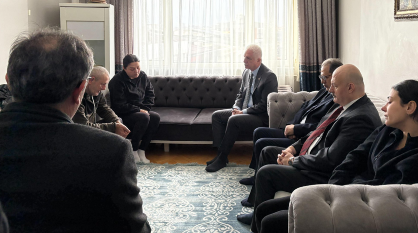 Vali G&uuml;l'den Atlas &Ccedil;ağlayan'ın ailesine ziyaret