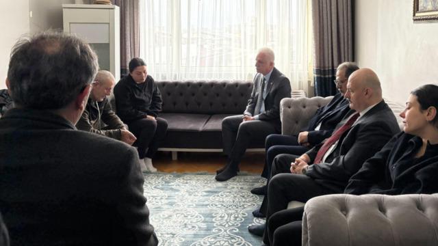 Vali Gül'den Atlas Çağlayan'ın ailesine ziyaret