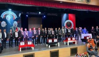 Gen&ccedil;lerbirliği&rsquo;nde Arda &Ccedil;akmak yeniden başkan se&ccedil;ildi