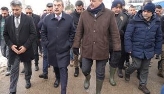 Yangında &ouml;l&uuml; sayısı 2'ye y&uuml;kseldi