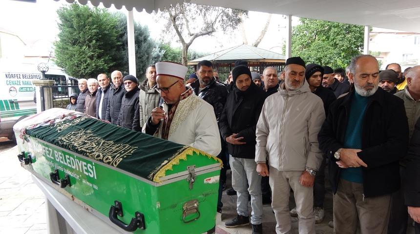 6.5 ay boyunca teşhis konulamadı! Gen&ccedil; Dilara'nın kahreden &ouml;l&uuml;m&uuml;... Acılı baba: "&Uuml;zerinde deney yaptılar"