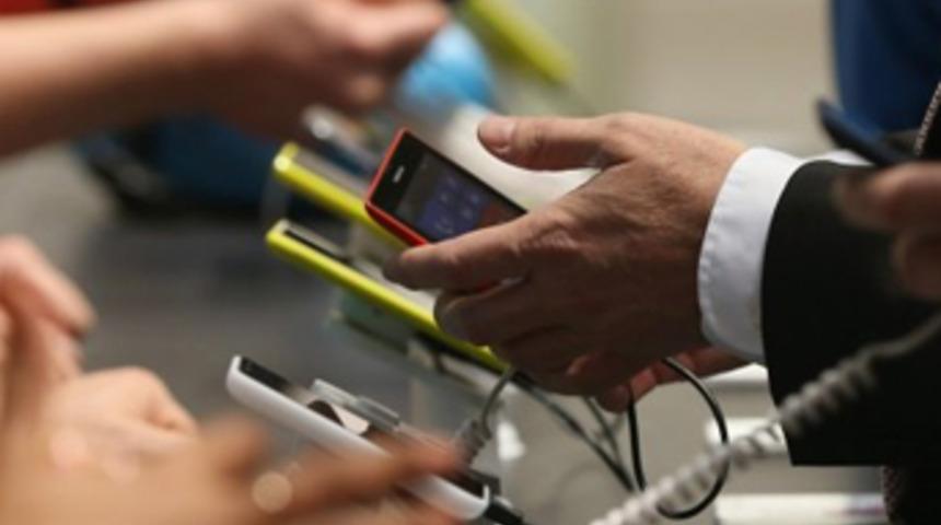 Akıllı telefonlara zam geldi