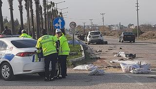 Adana'da trafik kazası! 1 &ouml;l&uuml;