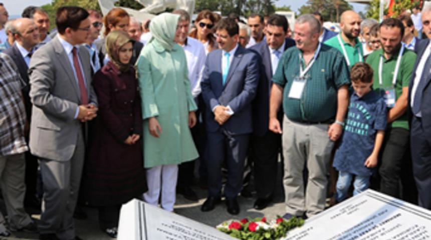 Borsa İstanbul'da &quot;15 Temmuz Şehitler Anıtı&quot; açıldı
