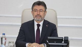 Bakan Yumaklı: "D&uuml;nyanın bir numaralı g&uuml;ndemi oldu"