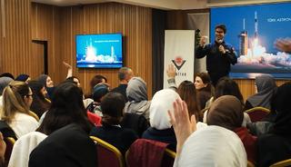 Bakan Kacır ara tatile giren &ouml;ğrencileri TUBİTAK'a davet etti