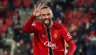 Fenerbah&ccedil;e'nin g&ouml;zdesi Vedat Muriqi İspanya'yı salladı! Bilbao'ya patladı, transfer ateşini yaktı!