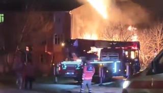 İstanbul'da yangın! Bina kullanılamaz hale geldi