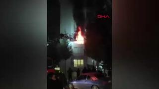 Yer: Bursa! Evde yangında 1'i çocuk 3 kişi dumandan etkilendi