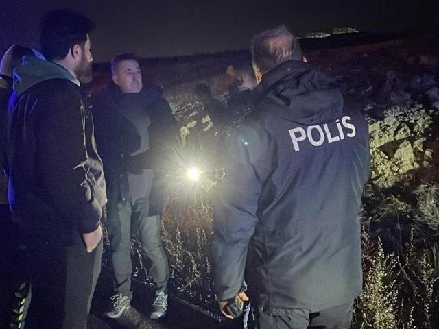 Otomobil &ccedil;arpan eşi &ouml;ld&uuml;, polise 'ot topluyorduk' dedi