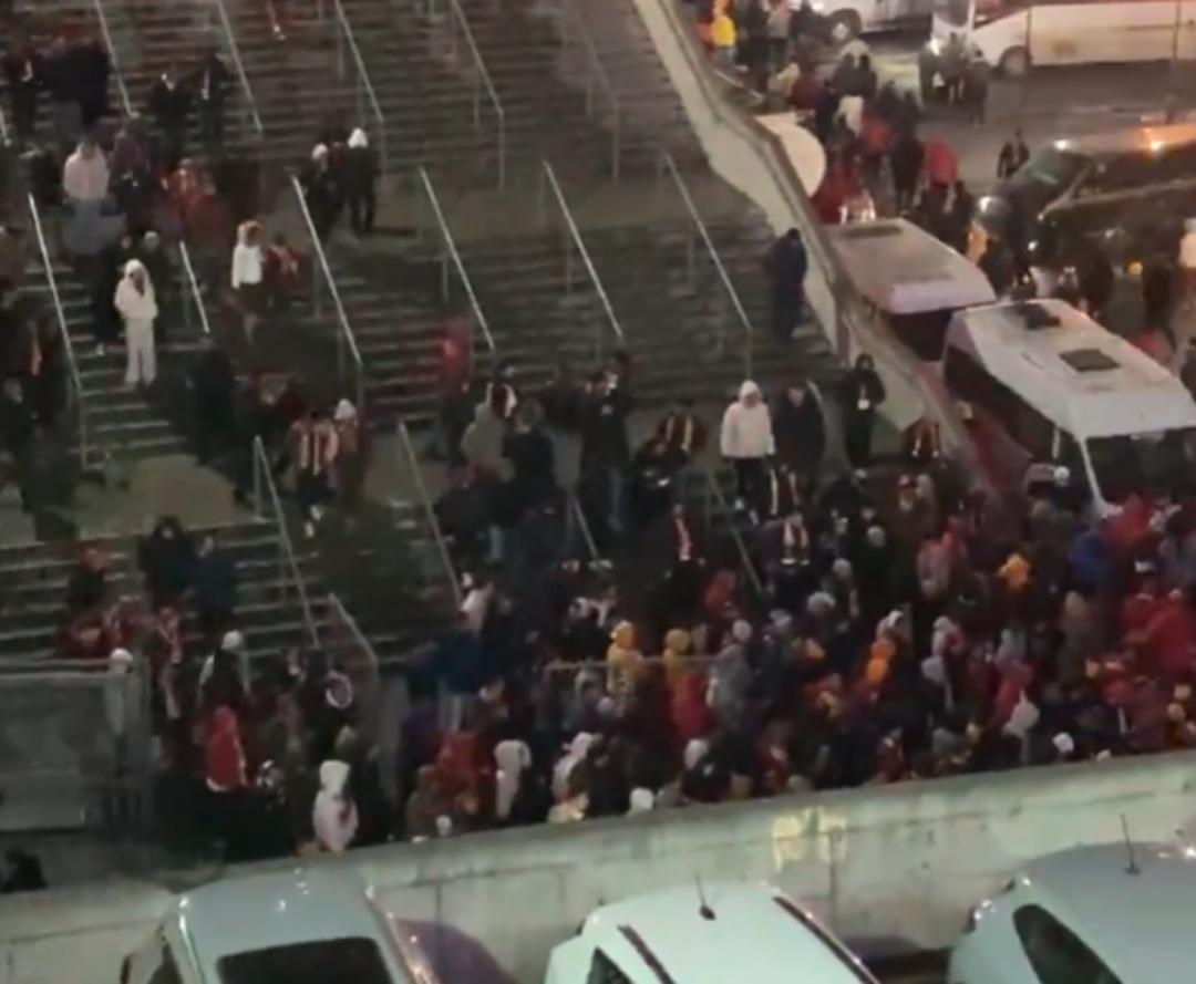 Galatasaray da kazan kaynıyor! Gaziantep ma&ccedil;ı bardağı taşırdı: "Y&ouml;netim istifa" 2