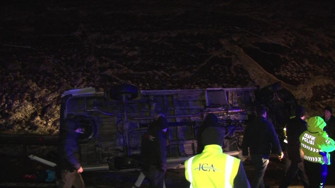 Kuzey Marmara Otoyolu nda can pazarı! &Ccedil;ok sayıda ekip sevk edildi 4