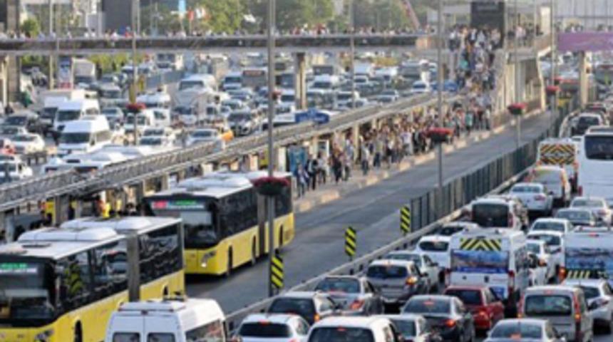 Pazartesi toplu taşıma bedava