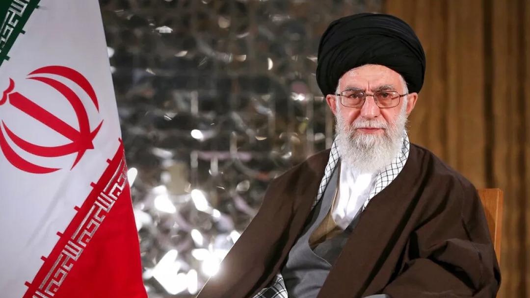 Trump tan &ccedil;ok konuşulacak Hamaney &ccedil;ıkışı: "Hasta bir adam, İran da yeni bir liderlik aramanın zamanı geldi" 2