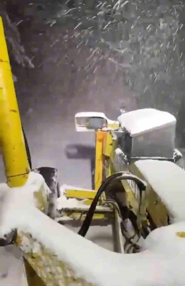 Sinop&rsquo;ta kar esareti: K&ouml;ylerin yarısı ulaşıma kapalı, 87 k&ouml;yde elektrik yok 3