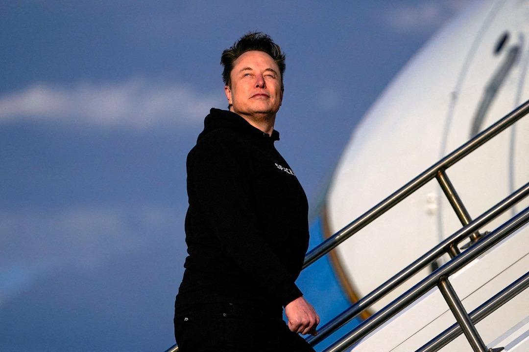 Elon Musk ın istediği tazminat dudak u&ccedil;uklattı: Hem de 700 milyar dolarlık servetine rağmen... 2