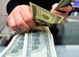 Dolar 2 ayın zirvesinde